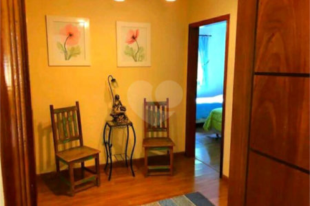 Casa à venda com 3 suítes em Condomínio Portal dos Nobres, Atibaia, SP