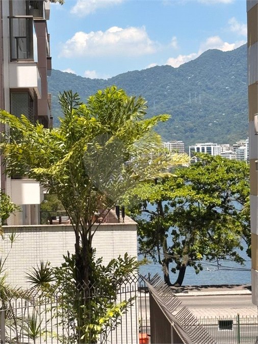 Apartamento à venda com 3 quartos, sendo 1 suíte,  em Lagoa, Rio de Janeiro, RJ