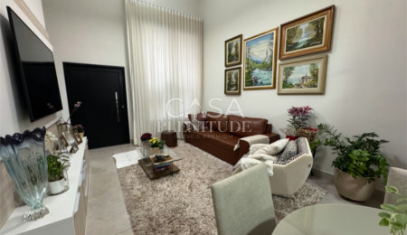 Casa em condomínio à venda com 3 quartos, sendo 1 suíte,  em Horto Florestal, Sorocaba, SP
