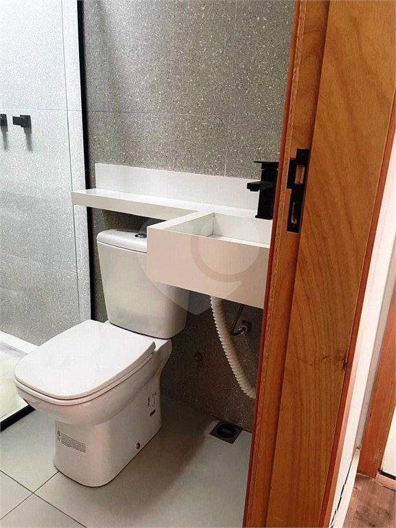 Casa à venda com 3 quartos, sendo 1 suíte, no condomínio Horto Florestal Villagio, Sorocaba - SP