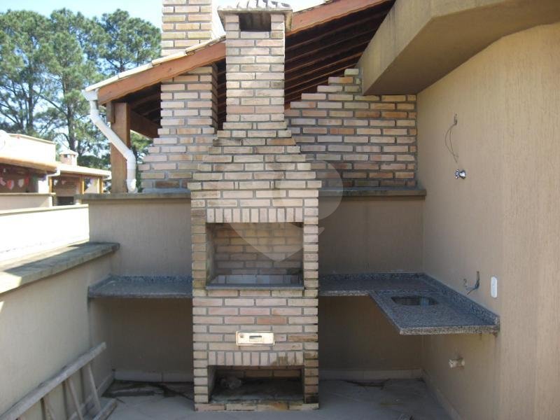 Casa à venda com 3 quartos, sendo 1 suíte, no condomínio Algarve Residencial, São Paulo - SP