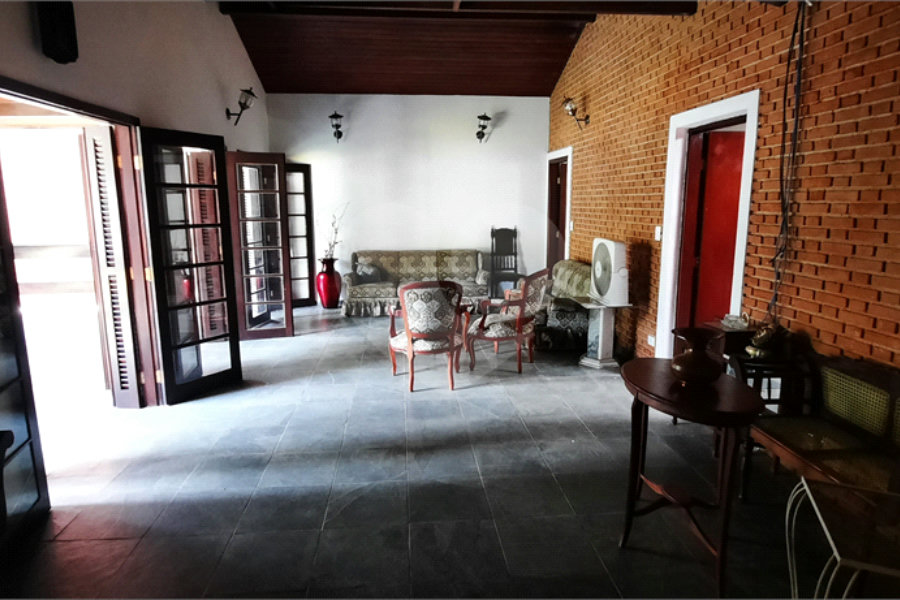 Casa à venda ou para alugar com 4 quartos, sendo 2 suítes, em Mantiqueira, Mairiporã, SP