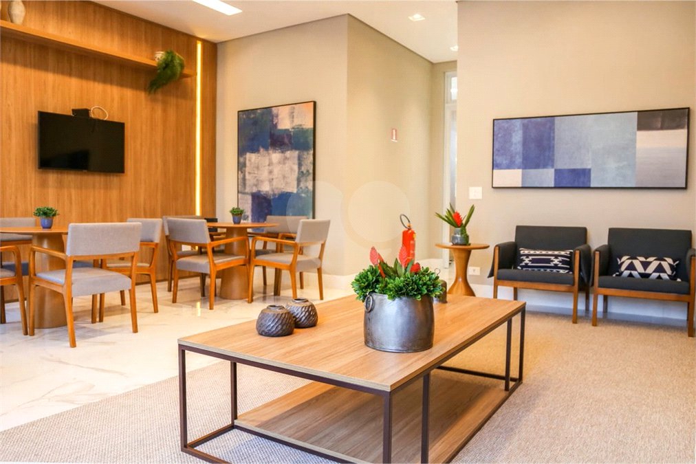 Apartamento à venda com 2 suítes em Vila Madalena, São Paulo, SP