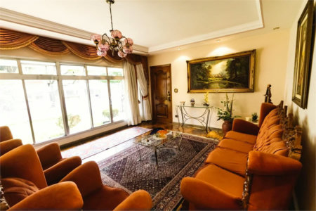 Casa à venda ou para alugar com 4 quartos, sendo 2 suítes, em Bela Aliança, São Paulo, SP