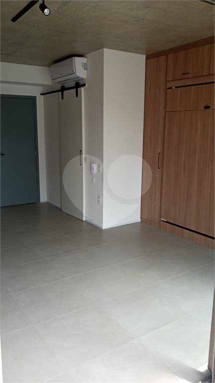 Apartamento à venda com 1 quarto em Cerqueira César, São Paulo, SP