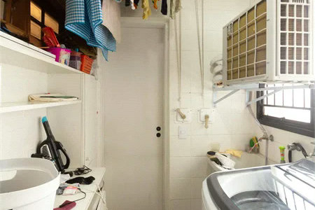 Apartamento à venda com 4 suítes em Vila Nova Conceição, São Paulo, SP