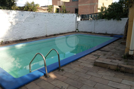 Casa à venda com 2 quartos em Vila Galvão, Guarulhos, SP