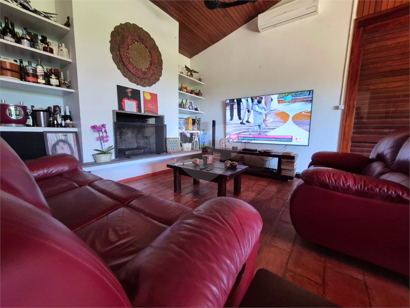 Casa Térrea à venda com 4 quartos, sendo 2 suítes, em Roseira, Mairiporã, SP