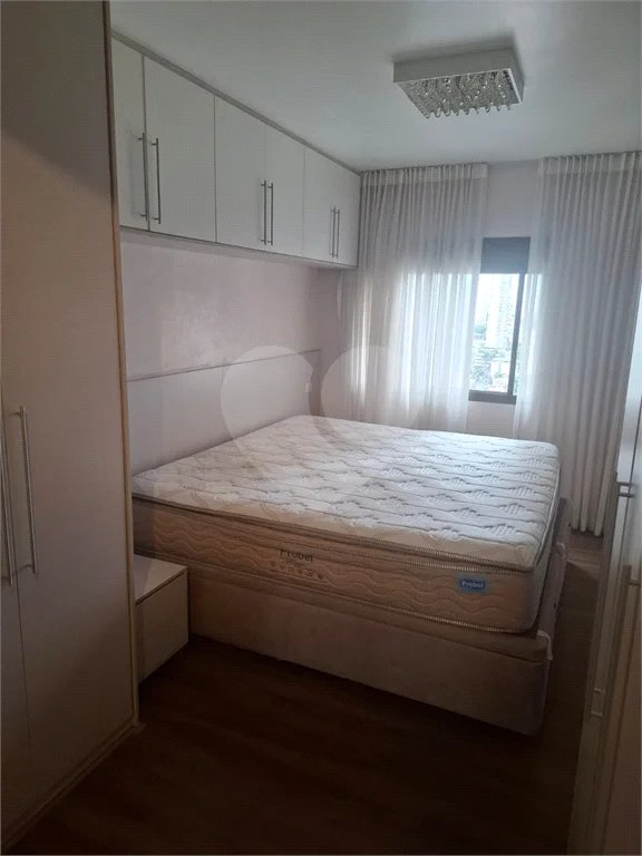 Apartamento à venda com 3 quartos, sendo 1 suíte,  em Santana, São Paulo, SP