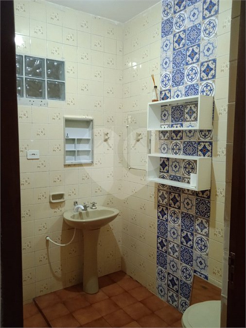 Casa à venda com 3 quartos, sendo 1 suíte,  em São Roque Country Club I, Mairinque, SP