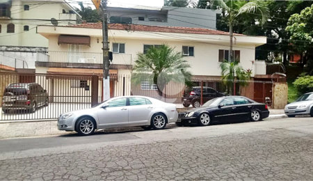 Sobrado à venda com 8 quartos, sendo 5 suítes, em Jardim França, São Paulo, SP