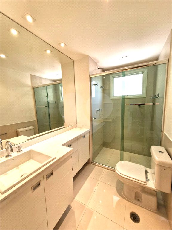 Apartamento à venda ou para alugar com 4 suítes em Alto da Boa Vista, São Paulo, SP