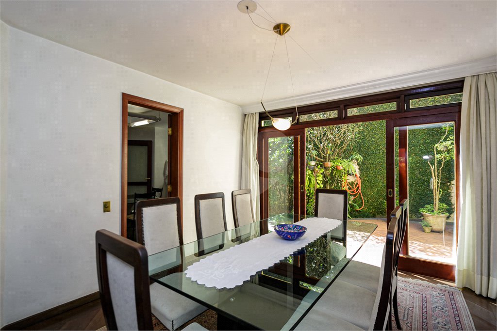 Casa de Vila à venda com 4 suítes em Jardim Prudência, São Paulo, SP