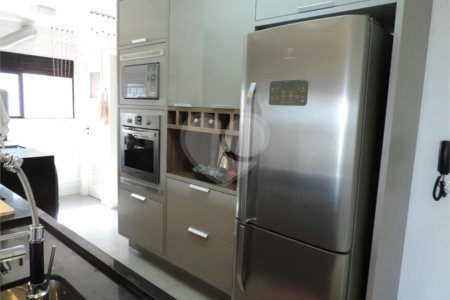 Apartamento para alugar com 3 quartos, sendo 1 suíte,  em Alto da Boa Vista, São Paulo, SP
