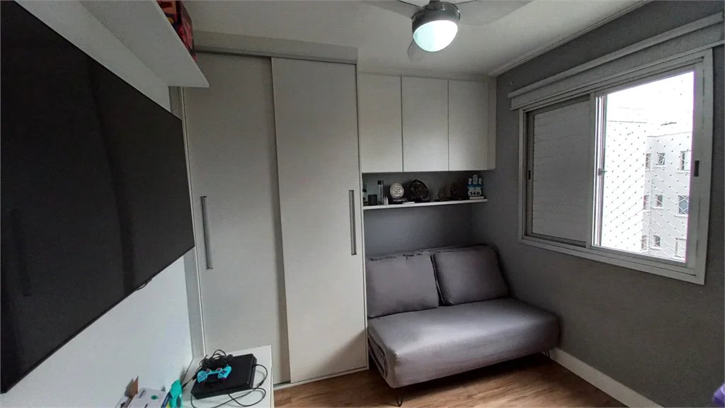 Apartamento à venda com 3 quartos, sendo 1 suíte,  em Jardim Luísa, São Paulo, SP
