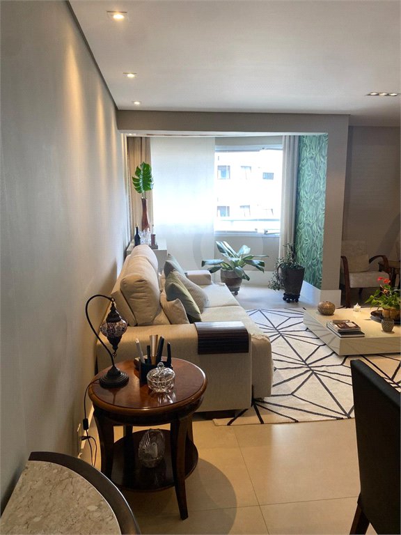 Apartamento à venda com 3 quartos, sendo 1 suíte, em Vila Andrade, São Paulo, SP