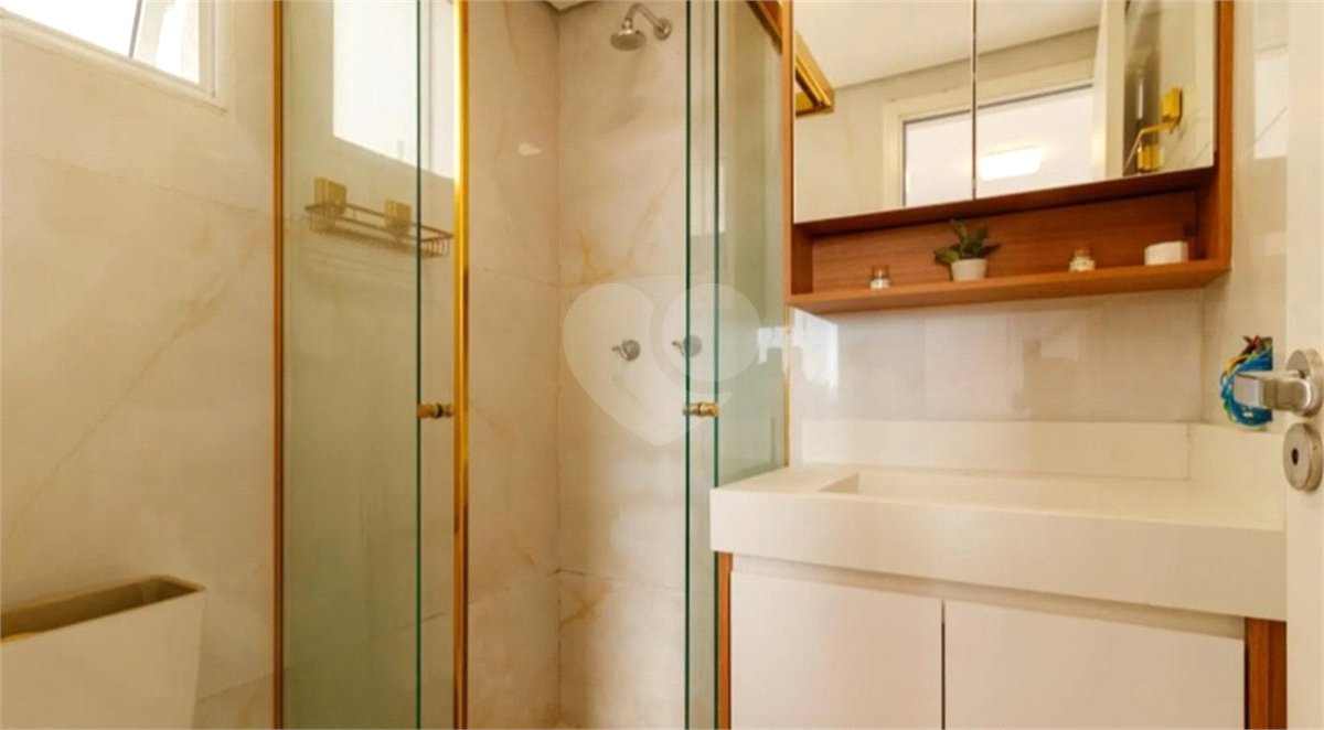Apartamento à venda com 3 quartos, sendo 1 suíte,  em Vila Medeiros, São Paulo, SP