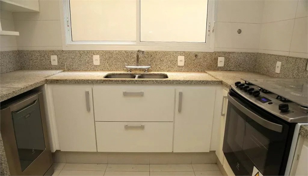 Casa à venda com 4 suítes no condomínio Residencial Morumbi, São Paulo - SP