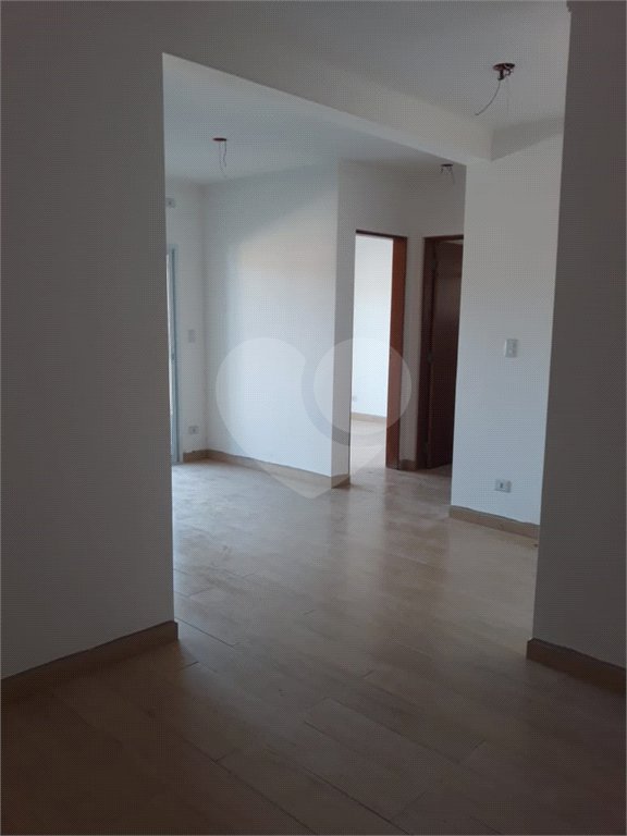 Apartamento à venda ou para alugar com 2 quartos, sendo 1 suíte,  em Jardim Flórida, São Roque, SP