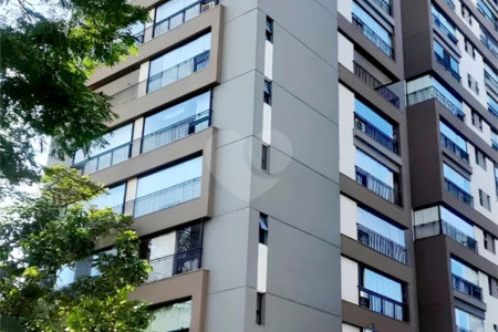 Apartamento à venda em Campo Belo, São Paulo, SP