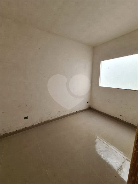 Sobrado à venda com 3 quartos, sendo 1 suíte, em Vila Gomes, São Paulo, SP