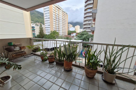 Apartamento à venda com 4 quartos, sendo 2 suítes,  em Tijuca, Rio de Janeiro, RJ