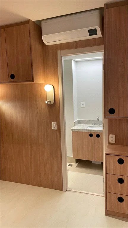 Apartamento à venda ou para alugar com 2 suítes em Pinheiros, São Paulo, SP
