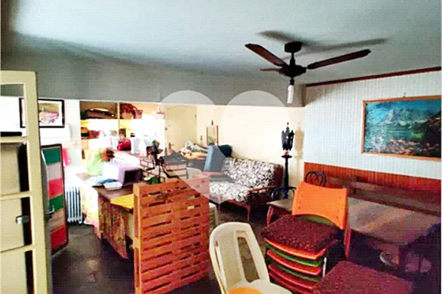Casa à venda com 4 quartos, sendo 1 suíte, no condomínio Chacarás Bela Vista, Mairiporã - SP