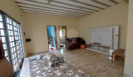 Casa à venda com 3 quartos em Campo Grande, Rio de Janeiro, RJ