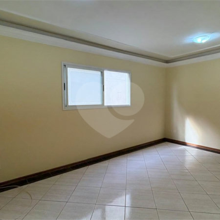 Apartamento à venda com 2 quartos, sendo 1 suíte,  em Jardim Simus, Sorocaba, SP