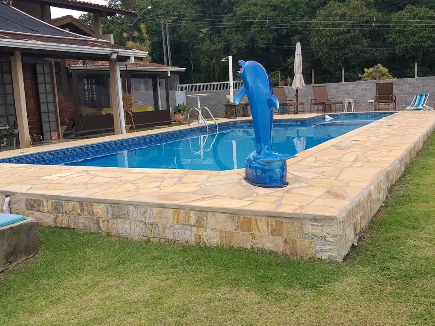 Chácara à venda com 3 suítes em Ribeirão dos Porcos, Atibaia, SP
