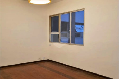 Apartamento à venda com 1 quarto em Grajaú, Rio de Janeiro, RJ