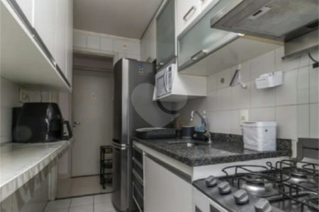 Apartamento à venda com 3 quartos, sendo 2 suítes, em Barra Funda, São Paulo, SP
