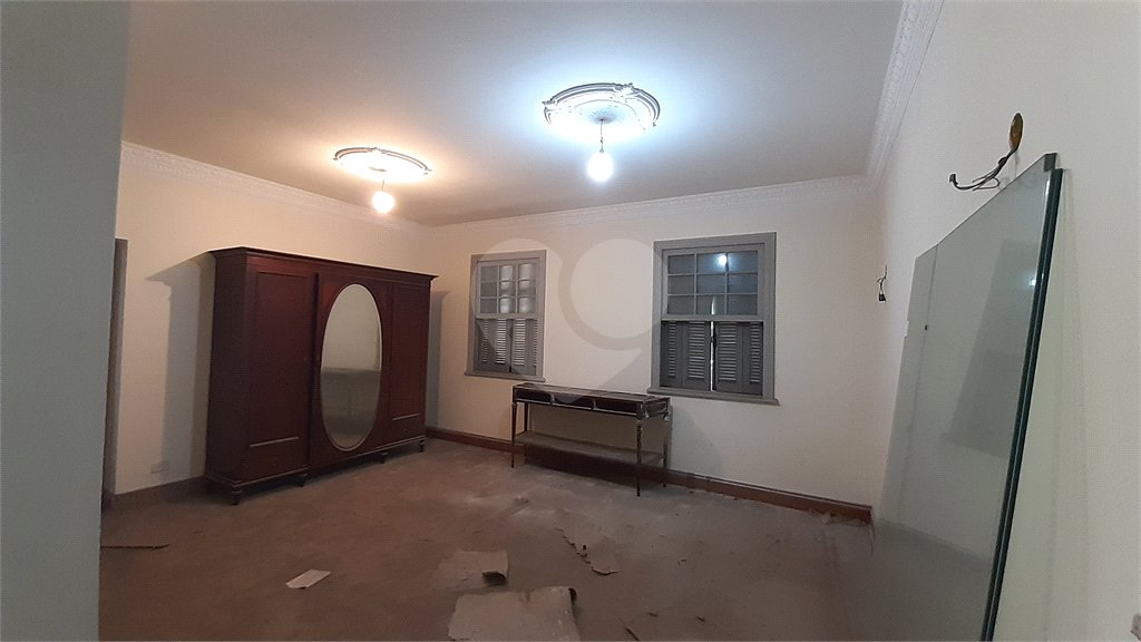 Casa à venda com 3 quartos, sendo 1 suíte, em Brooklin, São Paulo, SP