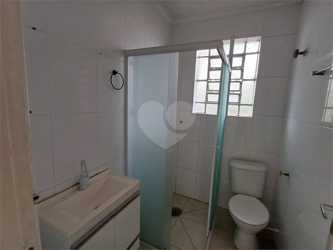 Casa à venda ou para alugar com 4 quartos, sendo 1 suíte, em Tremembé, São Paulo, SP