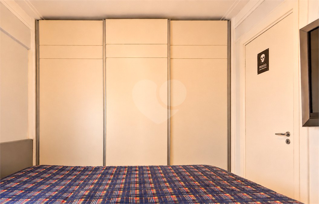 Apartamento à venda com 2 quartos, sendo 1 suíte, em Vila Olímpia, São Paulo, SP