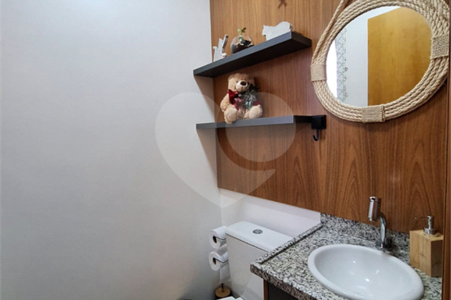 Casa à venda com 3 quartos, sendo 1 suíte, no condomínio Res San Raphael, São Paulo - SP
