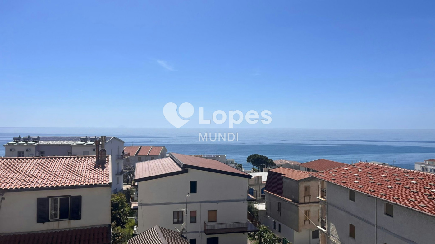 Apartamento com 2 quartos à venda em San Lucido, Itália – Próximo à praia