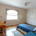 Sobrado à venda com 5 quartos, sendo 3 suítes,  em Jardim São Bento, São Paulo, SP