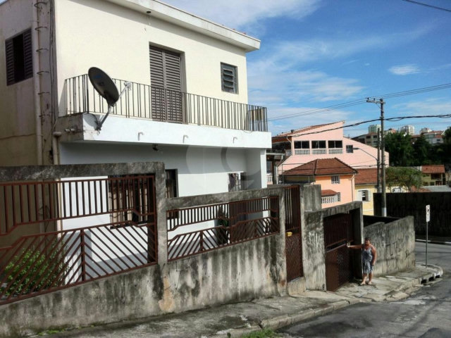 Sobrado à venda com 3 quartos em Parada Inglesa, São Paulo, SP