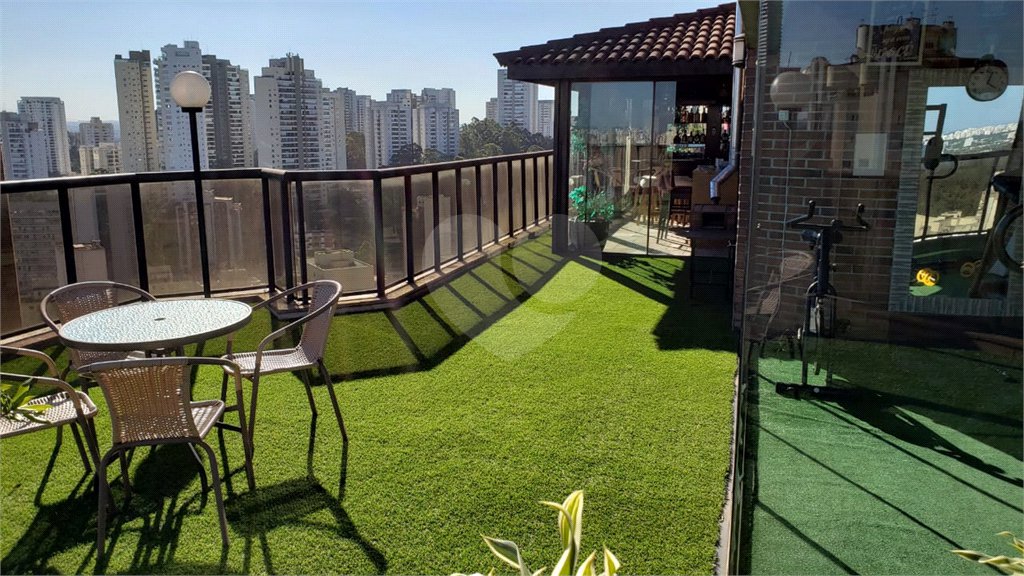 Apartamento à venda com 4 suítes em Vila Andrade, São Paulo, SP