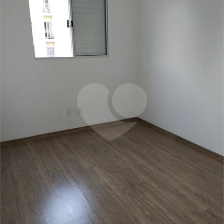 Apartamento à venda com 2 quartos em Lopes de Oliveira, Sorocaba, SP