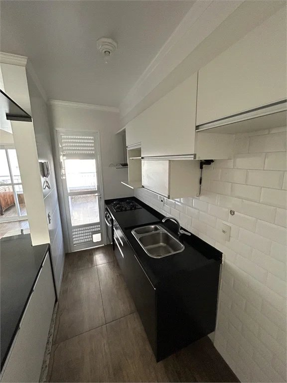 Apartamento à venda com 3 quartos, sendo 1 suíte,  em Jardim Umarizal, São Paulo, SP