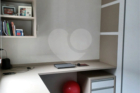 Casa à venda com 3 quartos, sendo 2 suítes, no condomínio Montreal Residence, Indaiatuba - SP