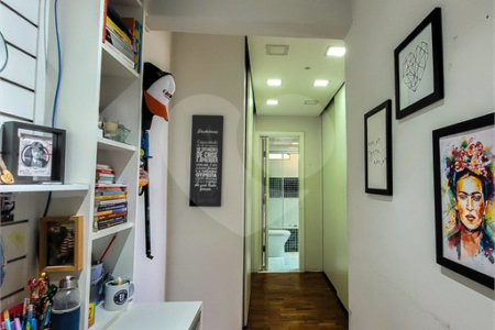 Apartamento à venda com 3 quartos, sendo 1 suíte,  em Vila Clementino, São Paulo, SP