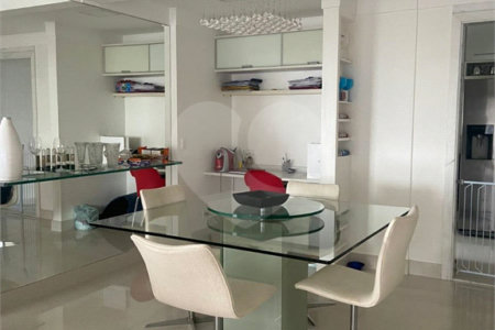 Apartamento à venda com 3 quartos, sendo 1 suíte,  em Jardim São Caetano, São Caetano do Sul, SP
