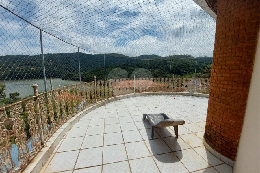 Casa à venda ou para alugar com 4 quartos, sendo 2 suítes,  em Rancho Grande, Mairiporã, SP