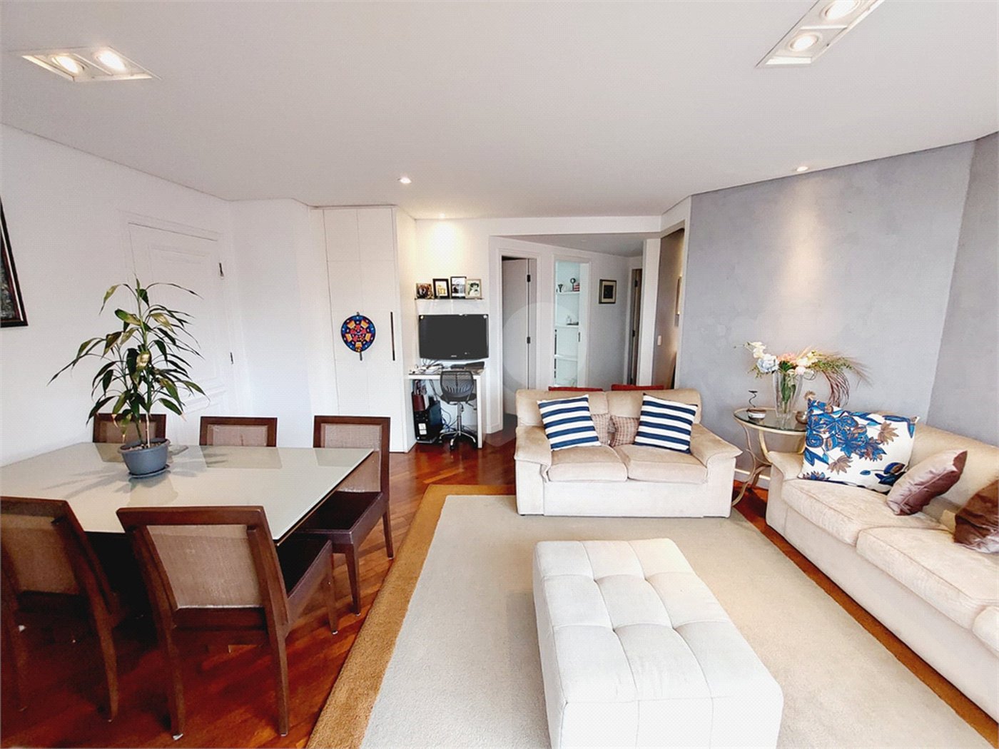 Apartamento à venda com 3 quartos, sendo 1 suíte, em Alto da Lapa, São Paulo, SP