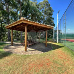 Casa à venda com 5 quartos, sendo 3 suítes, no condomínio Santa Teresa 1, Vinhedo - SP