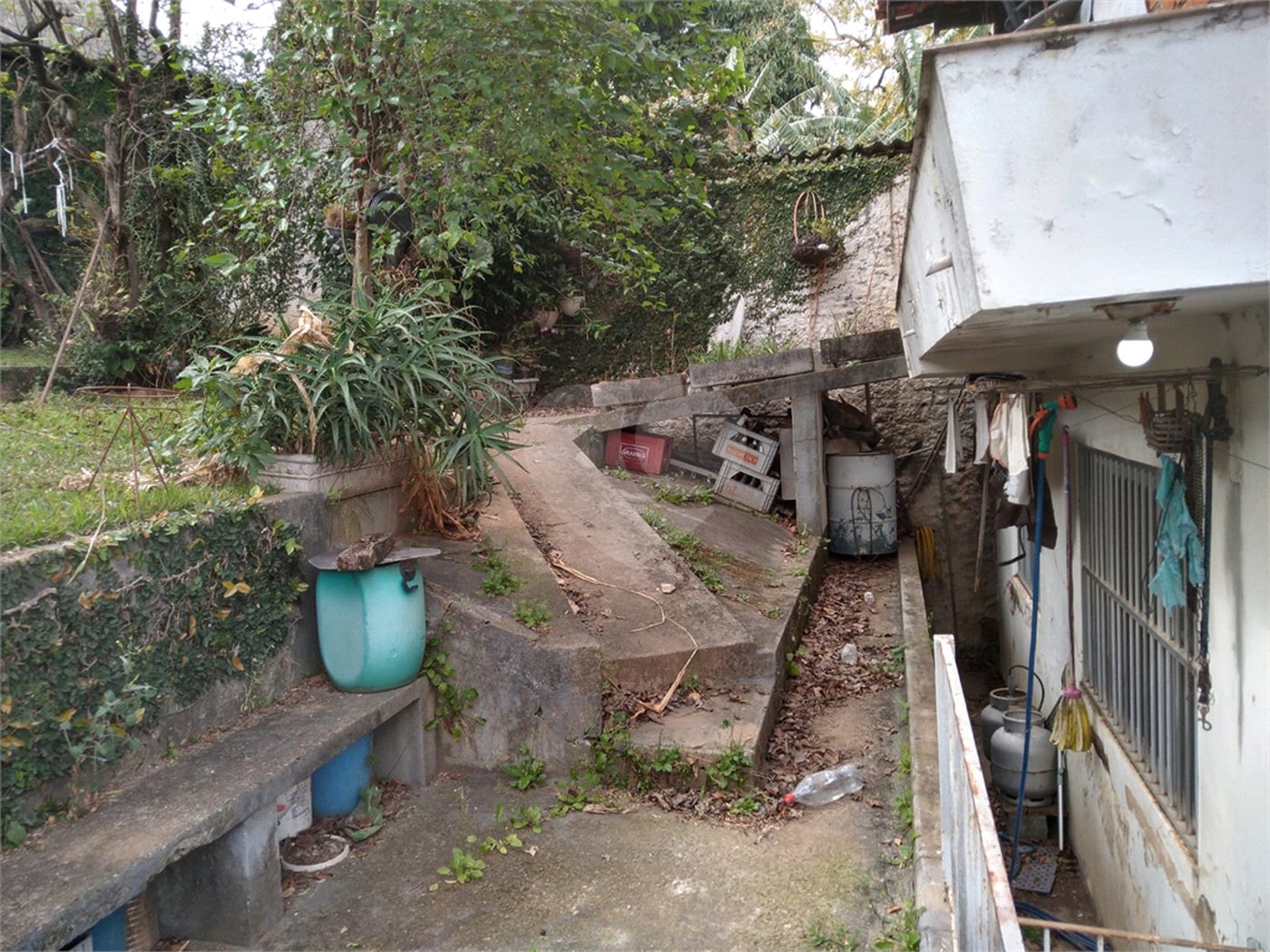 Sobrado à venda com 3 quartos em Tremembé, São Paulo, SP